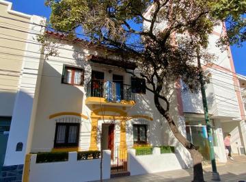Casa · 192ha · 5 Ambientes · Casa España Al 200