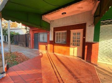 PH · 33m² · 2 Ambientes · P. H. a La Calle en Castelar Sur