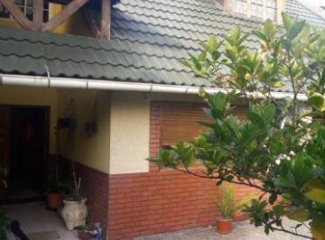 PH de 4 ambientes, Lomas de Zamora · Excelente Chalet en Ph! Oportunidad!