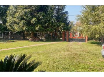 Casa · 100m² · 4 Ambientes · 2 Cocheras · Casa Quinta en Pontevedra