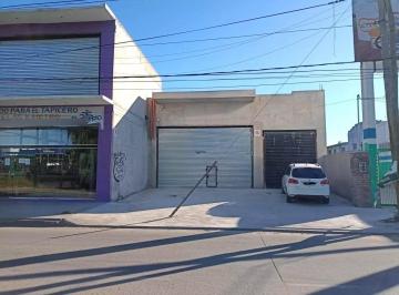 Local comercial · 120m² · 1 Ambiente · 2 Cocheras · Local/deposito en Venta Sobre Colectora Oeste