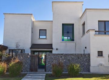 Casa de 4 ambientes, Tigre · Espectacular Casa a Estrenar en Barrio San Gabriel a La Laguna con Pileta