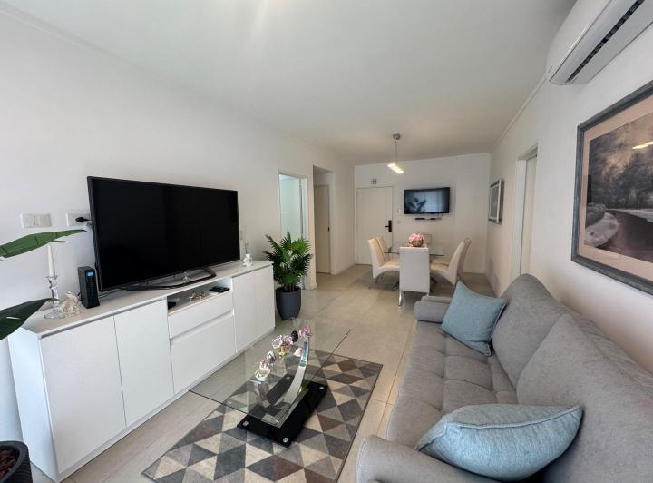 Departamento · 105m² · 4 Ambientes · 1 Cochera