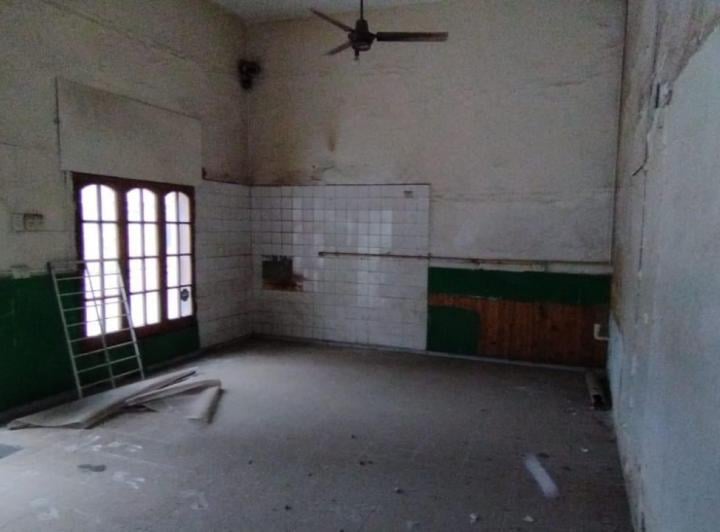 Local comercial · 192m² · 6 Ambientes