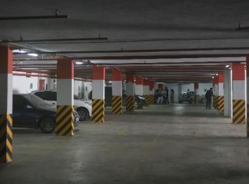 Garage · 12m² · Venta: Cochera de Fácil Acceso, Amplia y Cómoda en Rosario, Centro