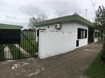 Casa de 4 ambientes, Morón · En Venta - Impecable Casa 4 Ambientes Lote Propio 5 Cuadras de La Estac Haedo
