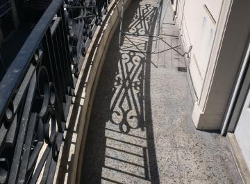 Departamento de 3 ambientes, Once · Once 3 Ambientes C/depend 2 Bños Externo Balcon/corrido Ampl/coc y Lav