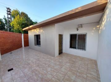 patio frente · Casa de 3 Dorm. con Patio y Cochera