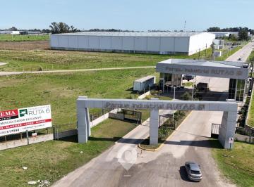 Terreno · 3200m² · Lote Industrial en Parque Industrial Ruta 6 de 3200 m²