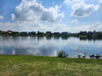 Terreno , Tigre · Excelente Lote Al Agua en Barrio San Francisco, Villa Nueva