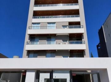 Departamento de 4 ambientes, Quilmes · Piso de 4 Ambientes en Venta en Quilmes Centro