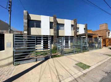 Casa de 2 ambientes, Córdoba · Alquiler Urca Quebrada de Las Rosas Duplex Z/botánico 1 Dormitorio