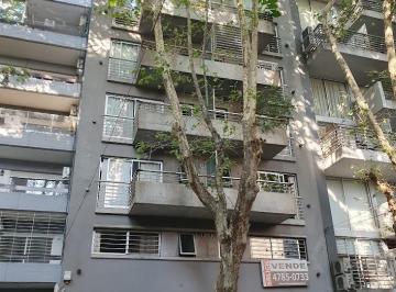Frente del Edificio · 2 Amb. en Dúplex, Inmejorable Ubic. y Exte. Estado, Dorm. en Suite, Cochera