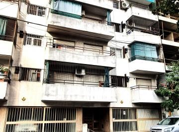 Departamento de 4 ambientes, Rosario · Departamento de 2 Dorm. en Zona Centro a m. de Av Pellegrini