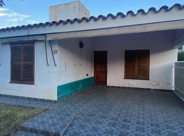 Casa de 4 ambientes, Villa Carlos Paz · Oportunidad Centro Para Reciclar con Gas Natural y Cloacas