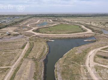 Terreno · 682m² · Terreno en Venta en El Barrio Cerrado Lagoon Hudson
