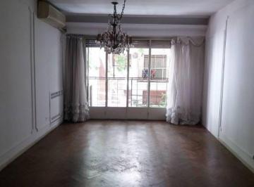 Departamento de 4 ambientes, Flores · Membrillar y Falcón: Amplio 4 Amb. Al Frente, 3 Baños y Baulera. Oportunidad!