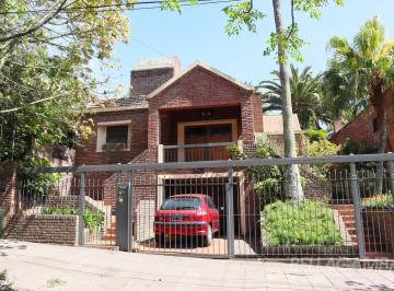 Casa · 320m² · 5 Ambientes · 1 Cochera · Venta Casa San Isidro 5 Ambientes