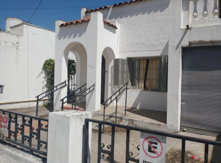 Casa · 124m² · 7 Ambientes · 1 Cochera