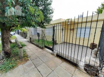 Casa · 90m² · 3 Ambientes · 1 Cochera · Casa Tres Ambientes Venta - Ituzaingó Norte