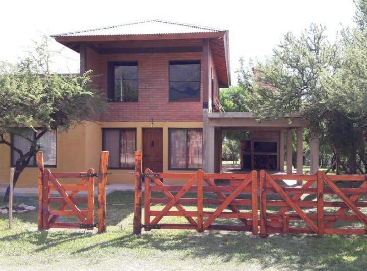 Quinta vacacional · 160m² · 3 Dormitorios · 2 Cocheras