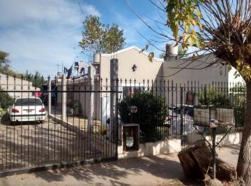 Casa · 110m² · 2 Dormitorios · 1 Cochera · Casa en Venta Ituzaingo Norte