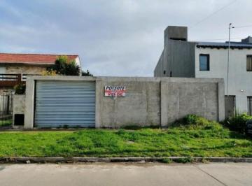 Terreno · 450m² · Lote de 450 m² en Barrio Faro