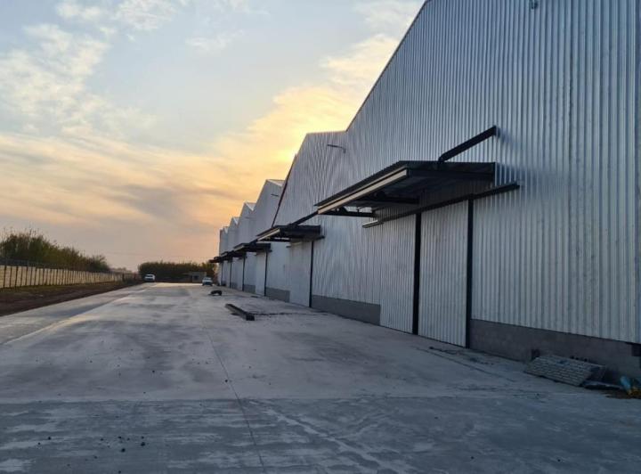 Depósito · 9000m²