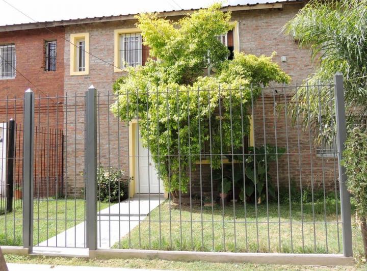 Casa · 96m² · 3 Dormitorios · 1 Cochera