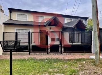 Departamento · 75m² · 4 Ambientes · Gv - Alquiler Duplex Berazategui. Impecable