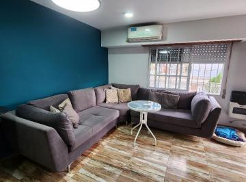 Casa · 140m² · 5 Ambientes · 1 Cochera · Casa en Venta Doctor Pozzo 1200 Bernal Oeste