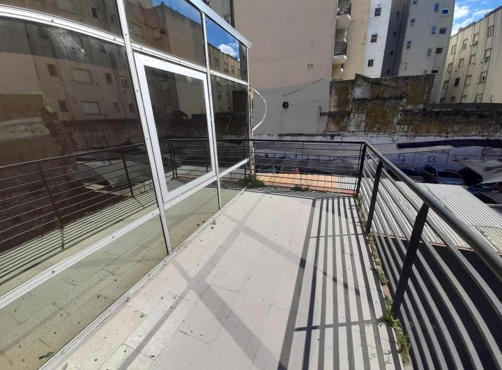 Oficina comercial · 72m² · 1 Ambiente · 1 Cochera