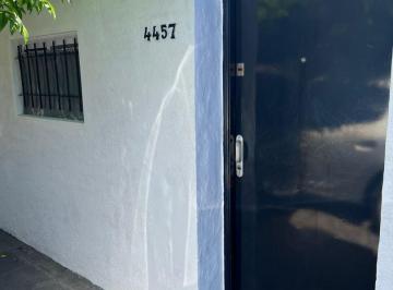 PH · 47m² · 2 Ambientes · PH Planta Baja Frente 2 Ambientes con Patio Sin Expensas!