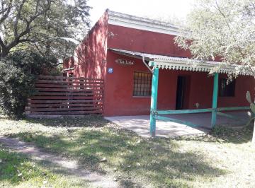 Bodega-Galpón en Venta de 4 ambientes Guernica · Vendo Chacra 10500 m. con Galpon de 220 m. Sobre Ruta Provincia 16 Guernica.