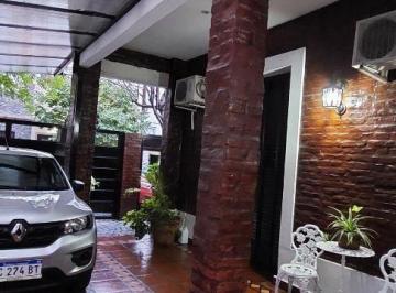 KNK-KNK-3914_2 · Oportunidad Venta Casa de 4 Ambientes en Castelar Sur