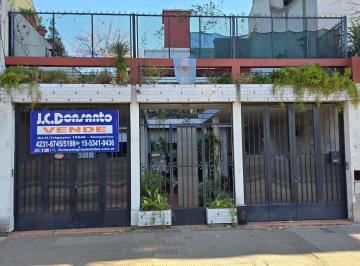 PH · 295m² · 6 Ambientes · 1 Cochera · PH Totalmente Independiente, Dimensiones de Lote Propio