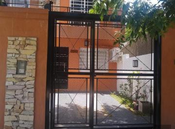 Casa · 57m² · 3 Ambientes · Casa Duplex en Venta en Ezeiza Canning