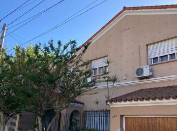 Casa de 5 ambientes, Lomas de Zamora · Chalet en Venta en Inmejorable Ubicacion del Barrio Ingles