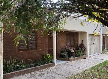 Departamento · 80m² · 3 Ambientes · 1 Cochera · Departamento en Venta