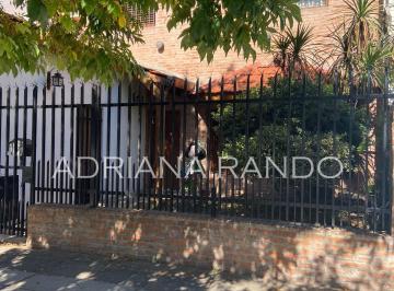 Casa de 4 ambientes, Villa Real · Jose L. Cantilo 5400 - Casa de 4 Amb - Garage - Jardin Al Frente - Patio - Terraza