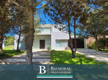 BML-BML-992_2 · Casa en Venta - Pinamar, Zona La Herradura