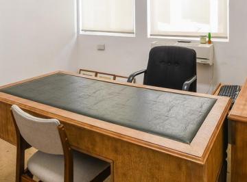 Oficina comercial · 122m² · Oficina 170 m² - Córdoba 1400 - Centro Rosario | Venta