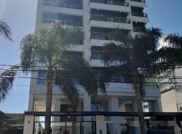 Departamento de 4 ambientes, Lomas de Zamora · Departamento 4 Ambientes. con 2 Cocheras.
