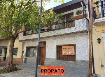 Casa de 5 ambientes, Parque Chas · Casa Sobre Lote Propio de 8,66 X 11 m, Ideal Para 2 Familias!