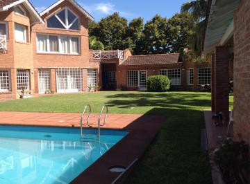 Casa de 8 ambientes, San Isidro · Chalet en Dos Plantas - Calidad - Zona Golf - Lomas de San Isidro