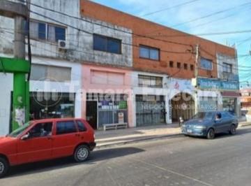 Local comercial · 596m² · 1 Cochera · Local en Venta en José C. Paz, G. B. a. Zona Norte, Argentina