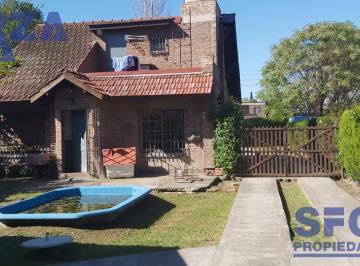 Casa · 90m² · 3 Ambientes · Oportunidad! Casa Quinta en Venta