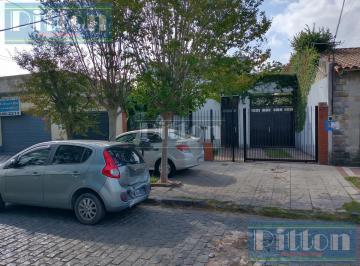 Casa · 308m² · 3 Ambientes · 1 Cochera · Casa en Remedios de Escalada