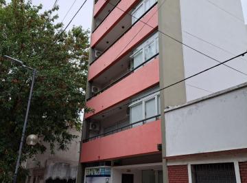 Departamento de 3 ambientes, La Plata · 50 (30 y 31) 1 "C", Monoambiente Amplísimo Moderno con Cochera