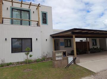 Casa · 189m² · 4 Ambientes · 2 Cocheras · Vendo Casa en Nuevo Housing La Cercania